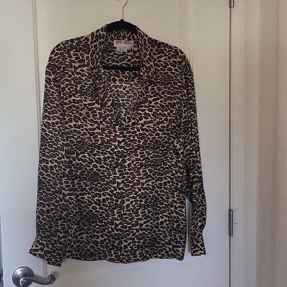 COPY - Maggy London vintage 100% silk animal print blouses with solid gold tone…